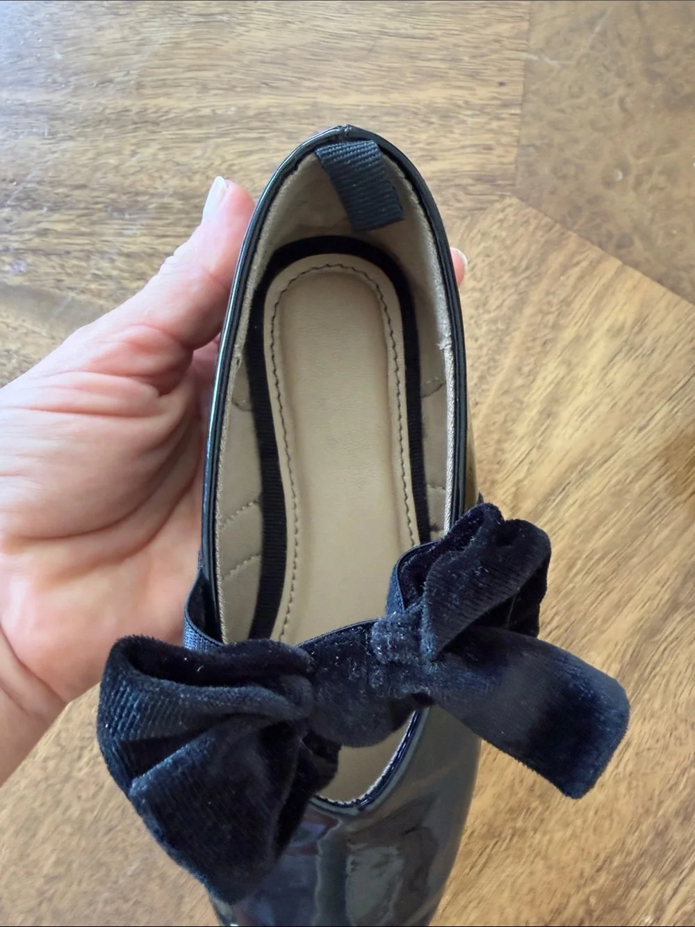 H&M size 27 Patent Black Velvet Bow Flats